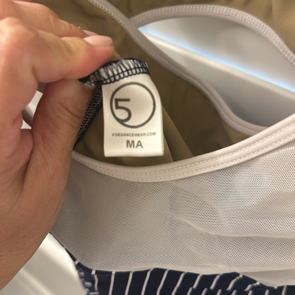 Five Dancewear leotard - Picture 4 of 4